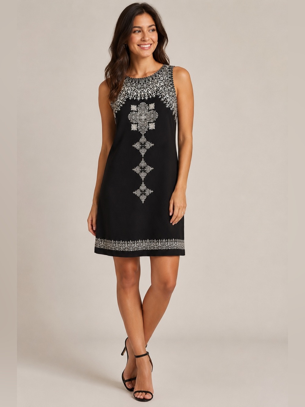Vince Camuto Marrakech Flash Sleeveless Shift Dress Size 4 NWT Black White Print
